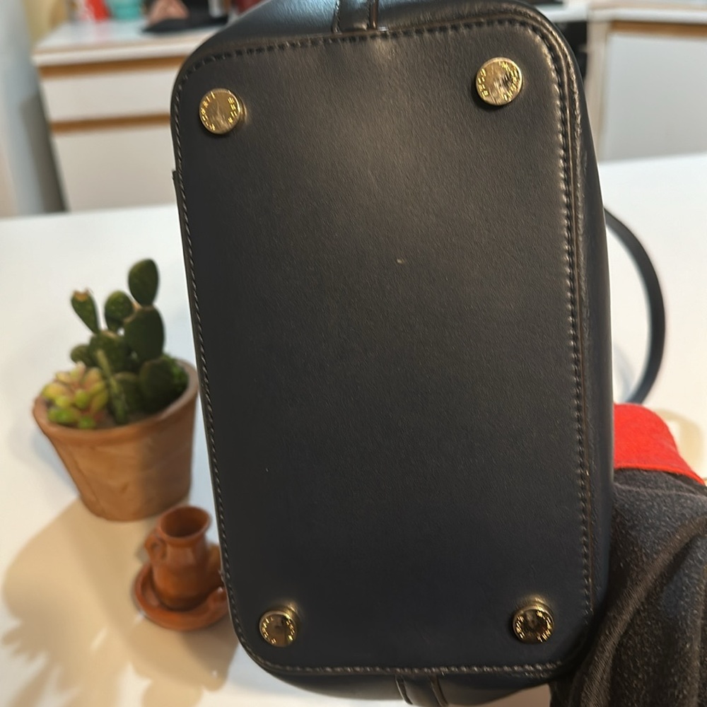 Michael Kors - Picture 3 of 11